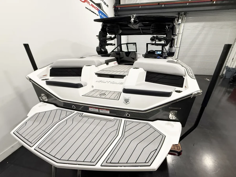 2026-nautique-s23-141791-image7.webp