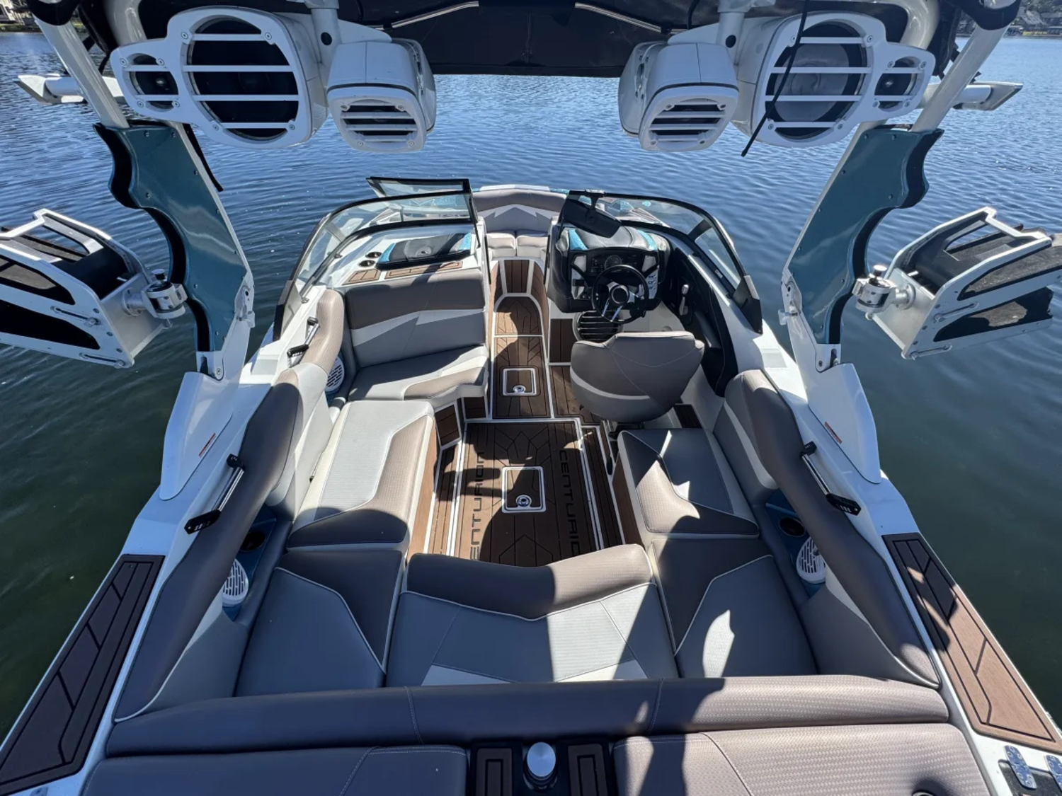 2020 Centurion Boats Fi21