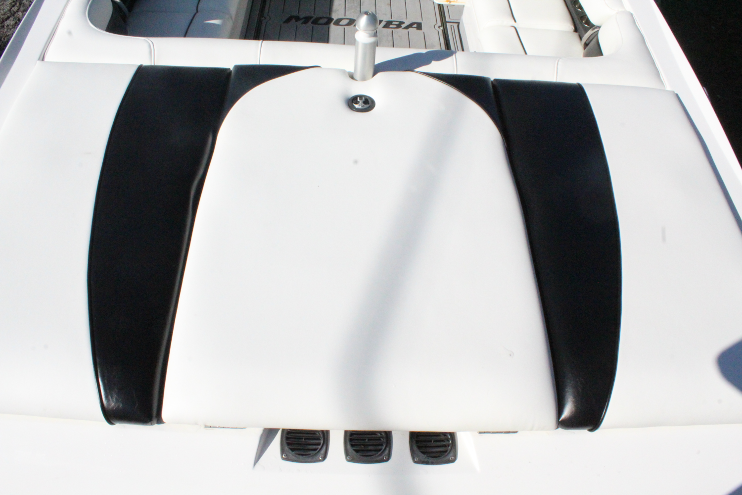 2009 Moomba Outback V