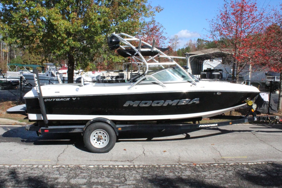 2009-moomba-outback-v-141830-image6