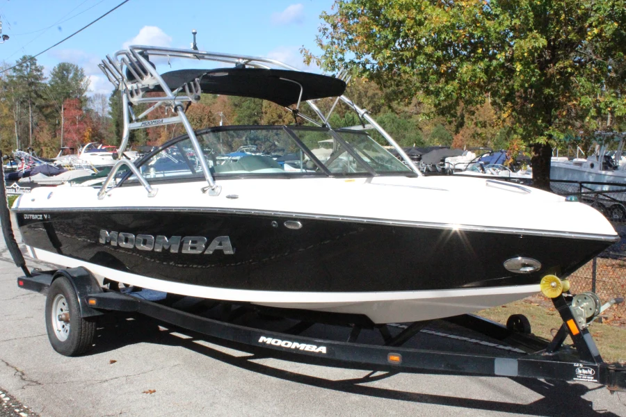 2009-moomba-outback-v-141830-image8