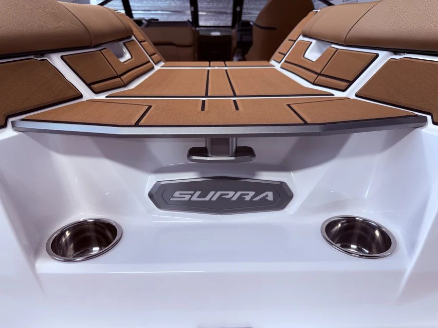 2027-supra-r225-141831-image22
