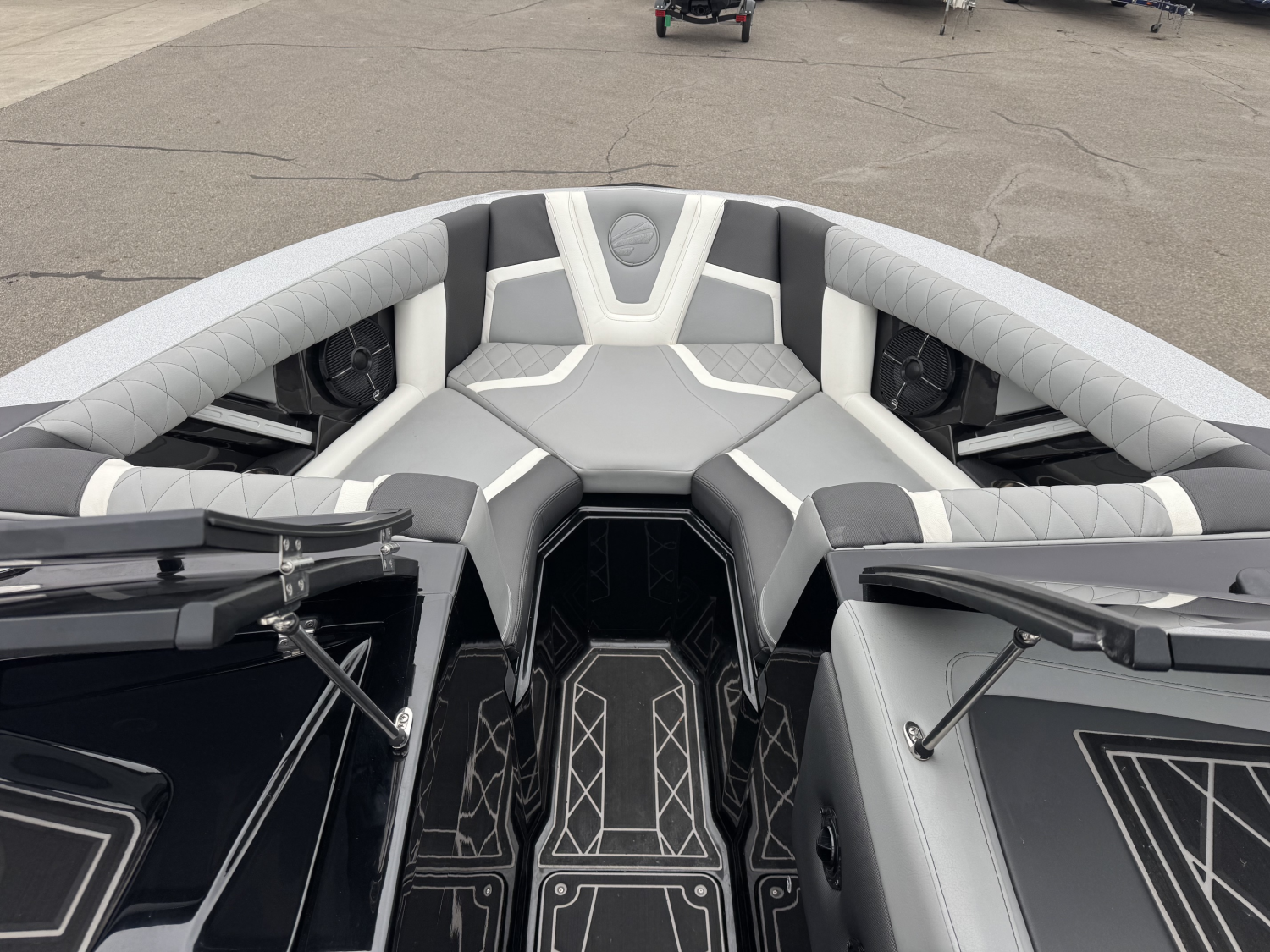 2022 Tigé ZX1