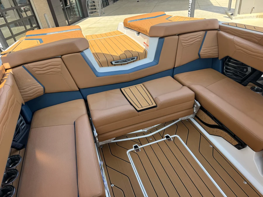 2027-nautique-g23-141842-image14
