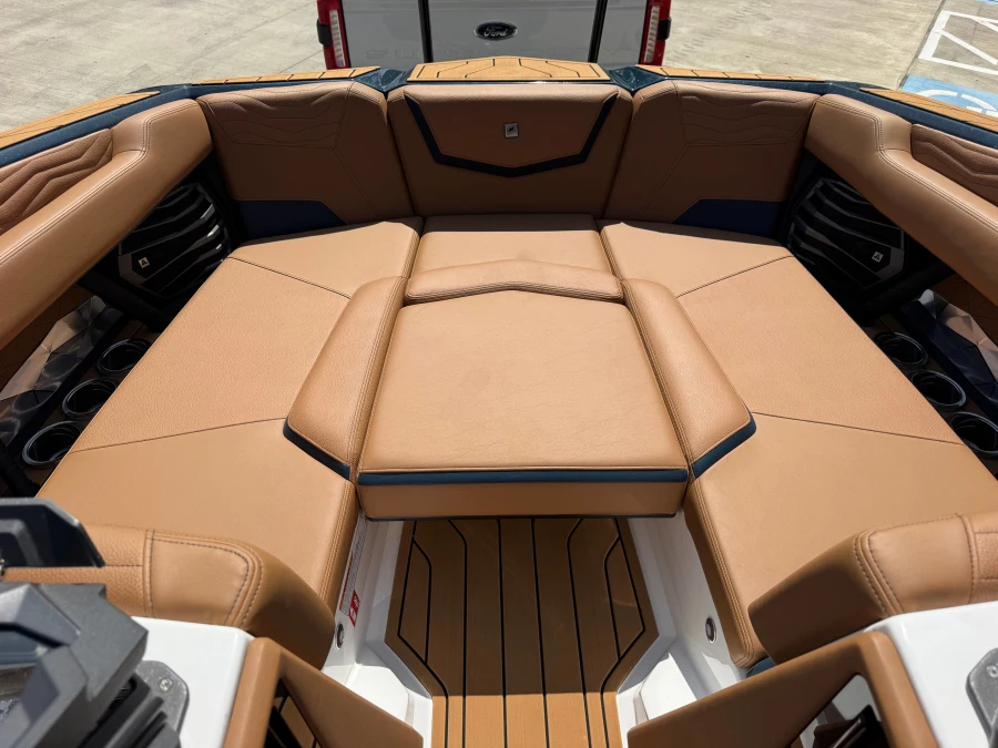 2027-nautique-g23-141842-image15