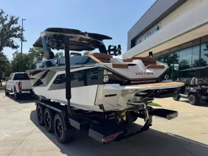 2027-nautique-g23-141842-image5