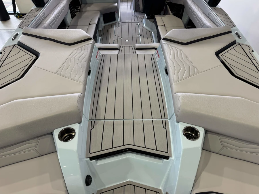 2026-nautique-g23-141843-image10