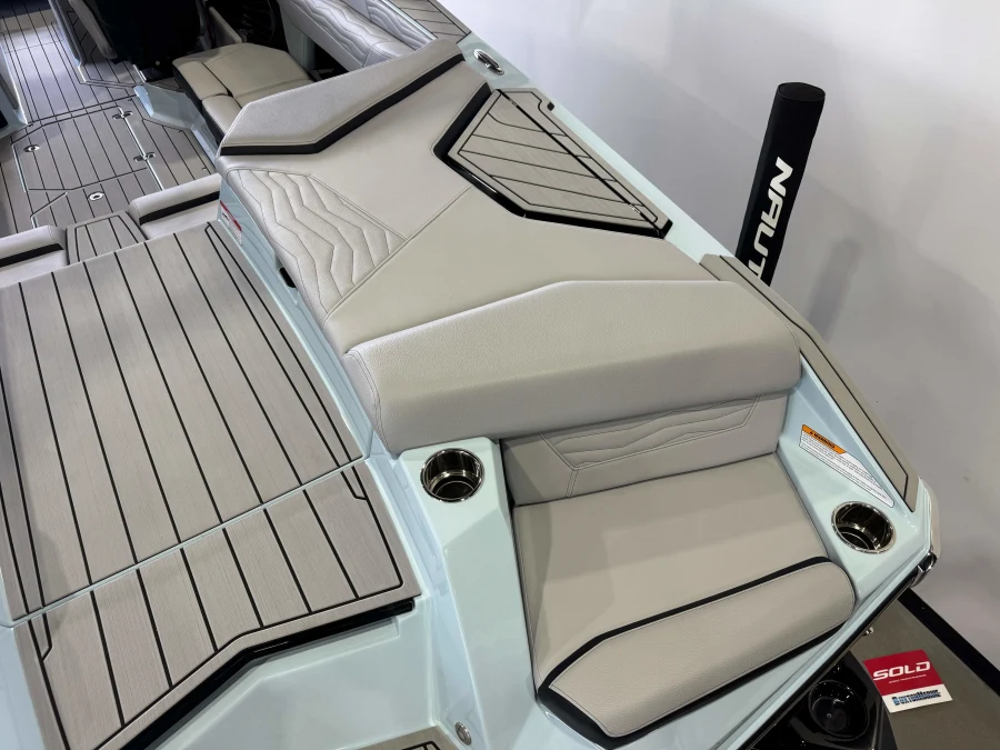 2026-nautique-g23-141843-image11