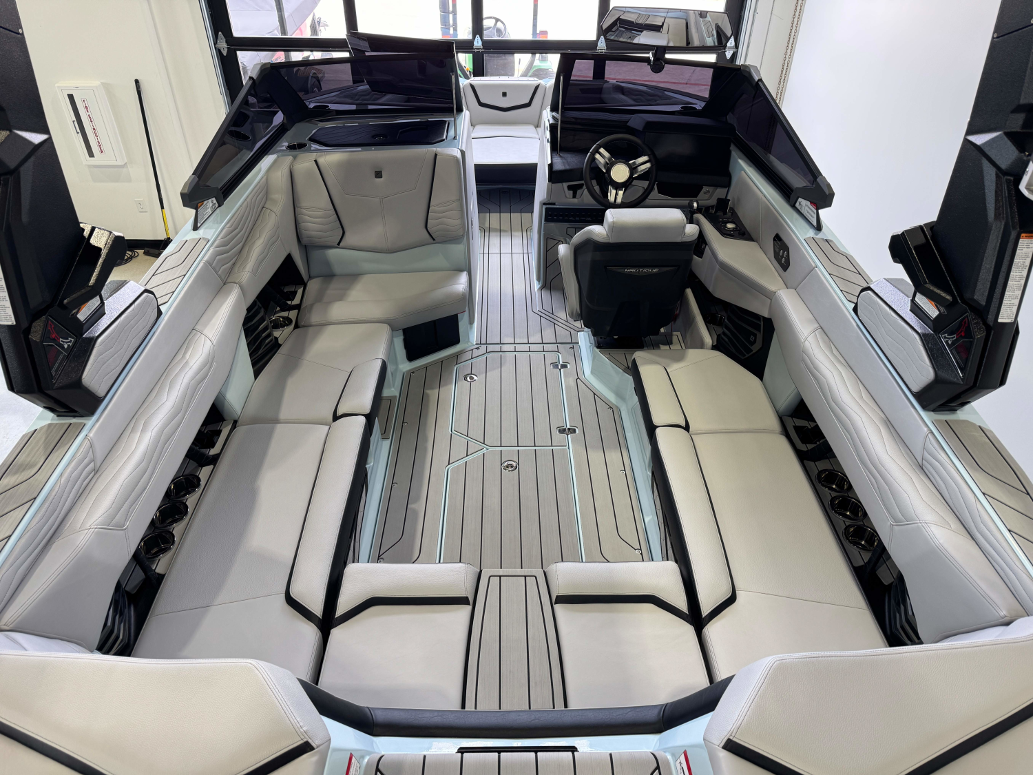 2026 Nautique Super Air Nautique G23