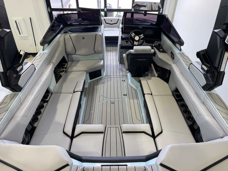2026-nautique-g23-141843-image13
