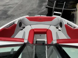 2020-mastercraft-nxt20-141848-image11