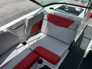 2020-mastercraft-nxt20-141848-image12