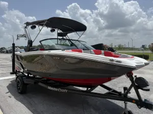 2020-mastercraft-nxt20-141848-image4