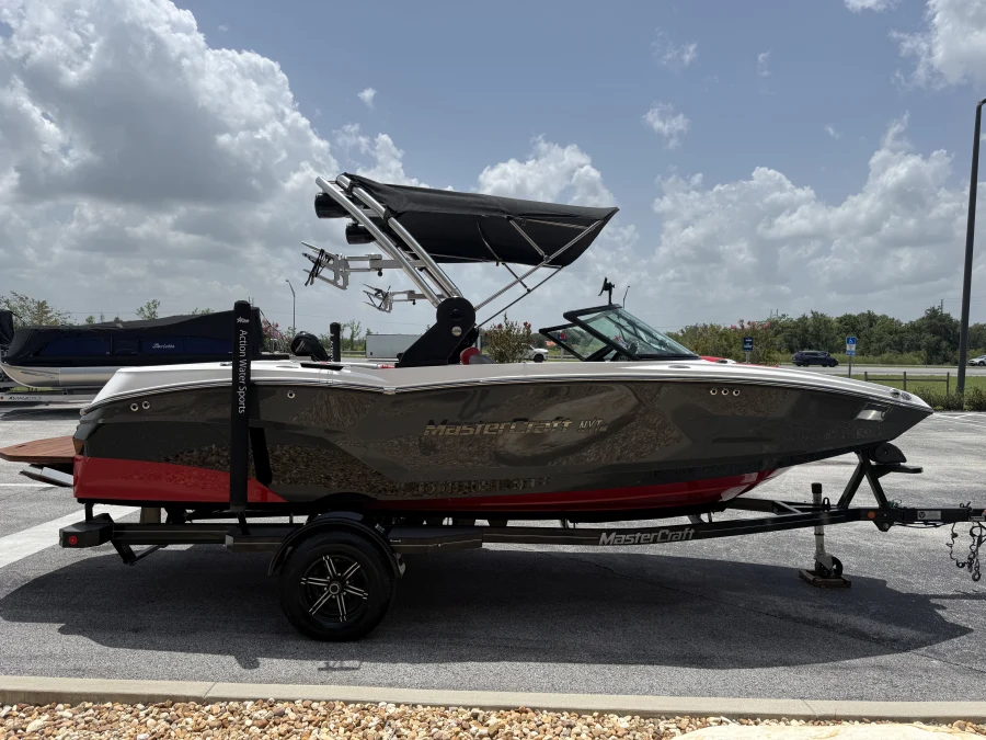 2020-mastercraft-nxt20-141848-image5