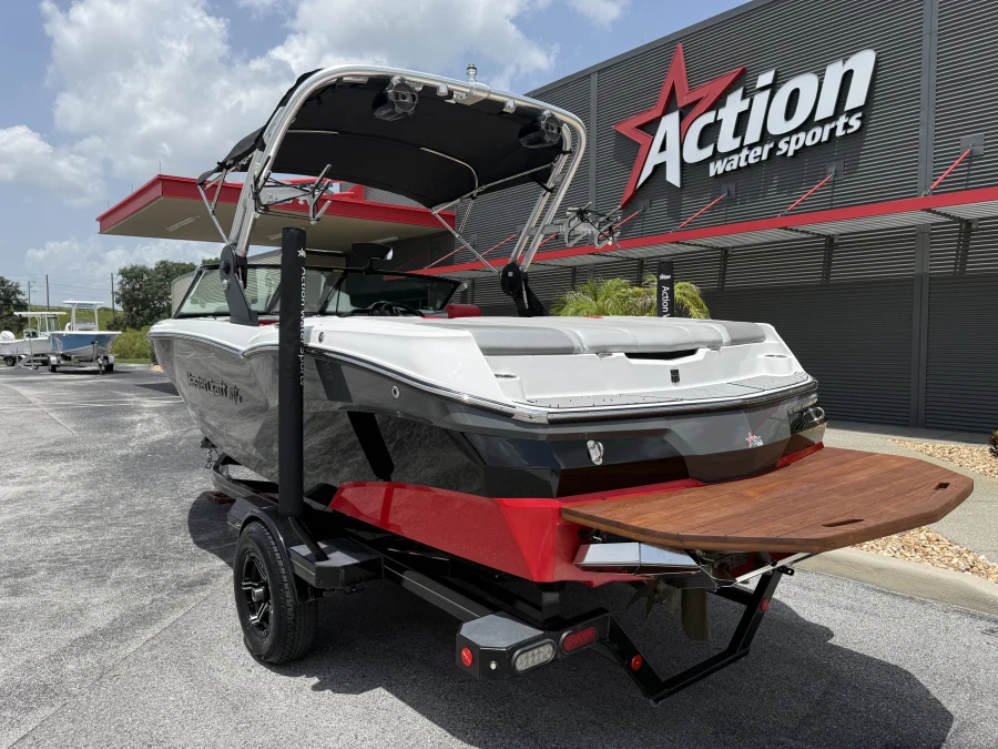 2020-mastercraft-nxt20-141848-image8