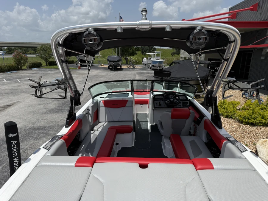 2020-mastercraft-nxt20-141848-image9