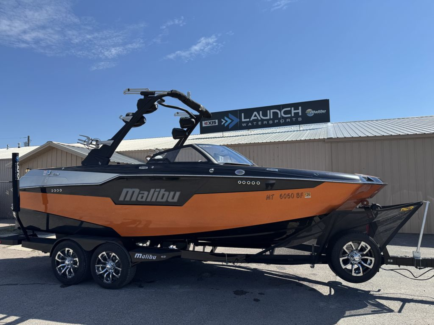 2023 Malibu Boats M220
