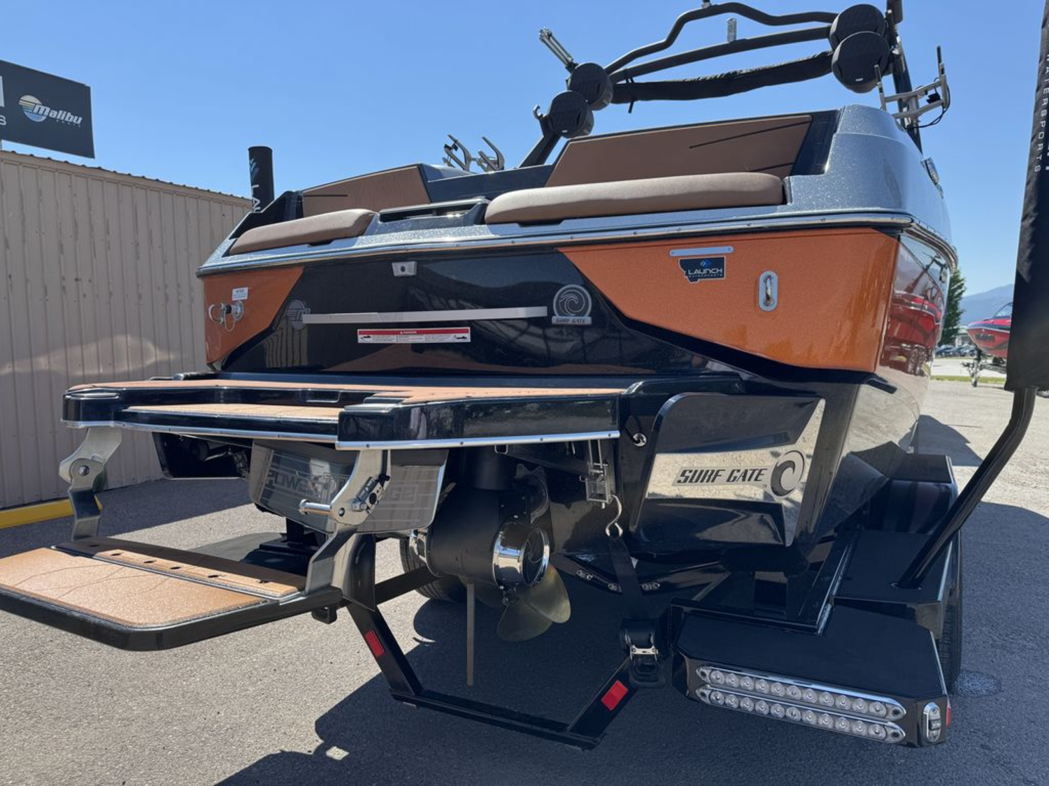 2023 Malibu Boats M220