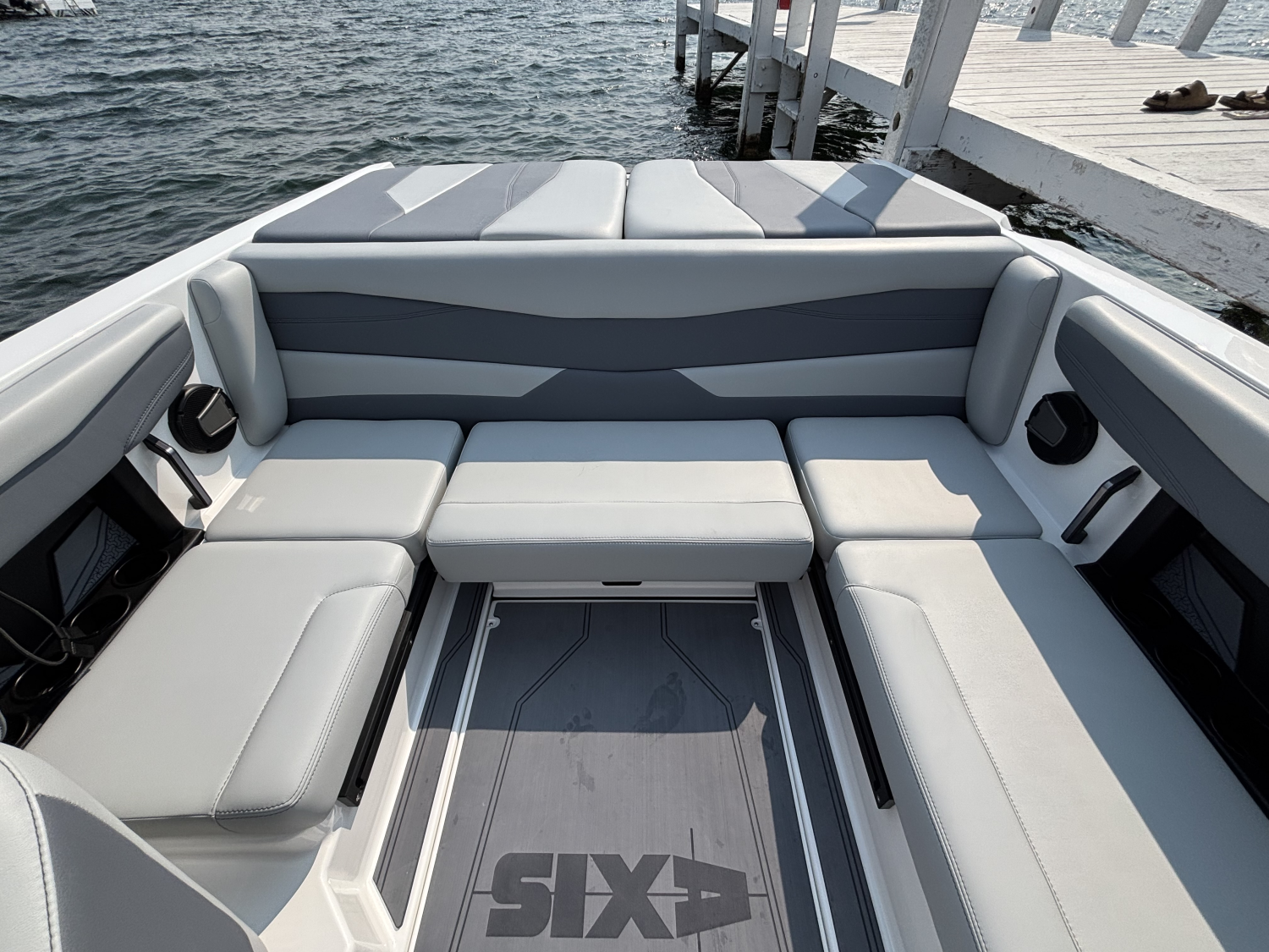 2026 Axis A200