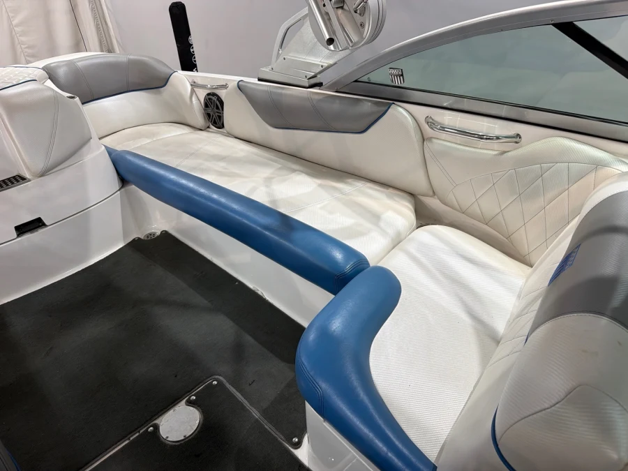 2012-mastercraft-x-14v-141859-image12