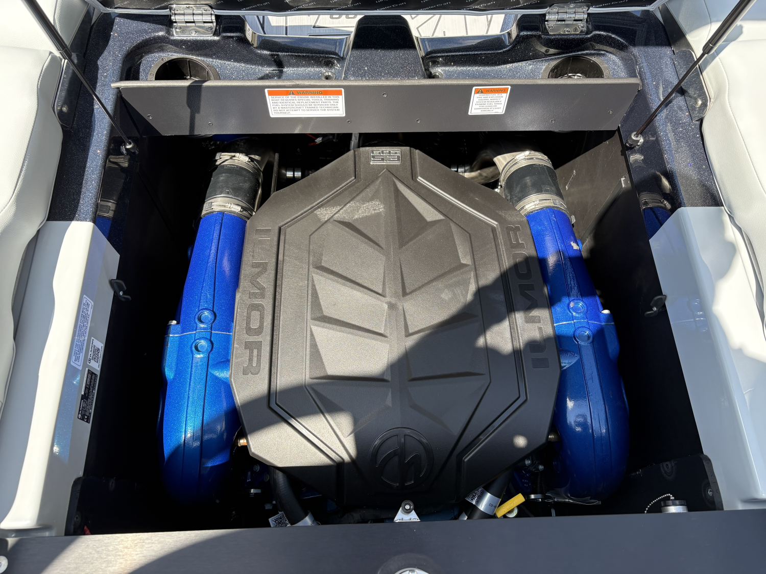 2027 MasterCraft XT20