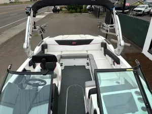 2018-mastercraft-nxt22-141867-image19