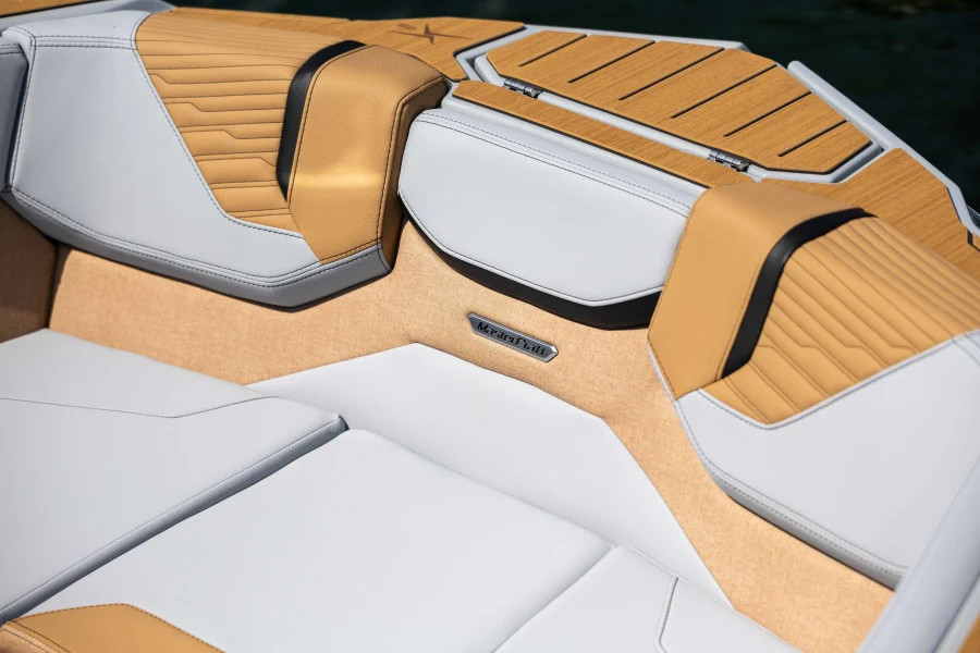 2027-mastercraft-x23-140124-image11