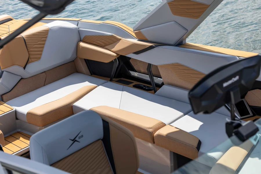 2027-mastercraft-x23-140124-image12