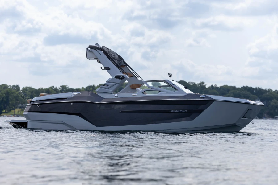2027-mastercraft-x23-140124-image13