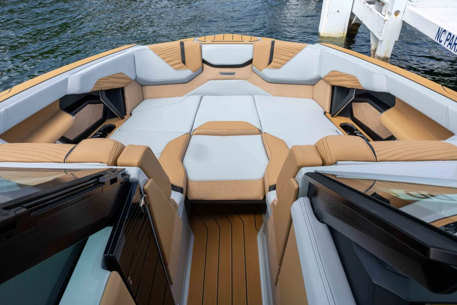 2027-mastercraft-x23-140124-image9