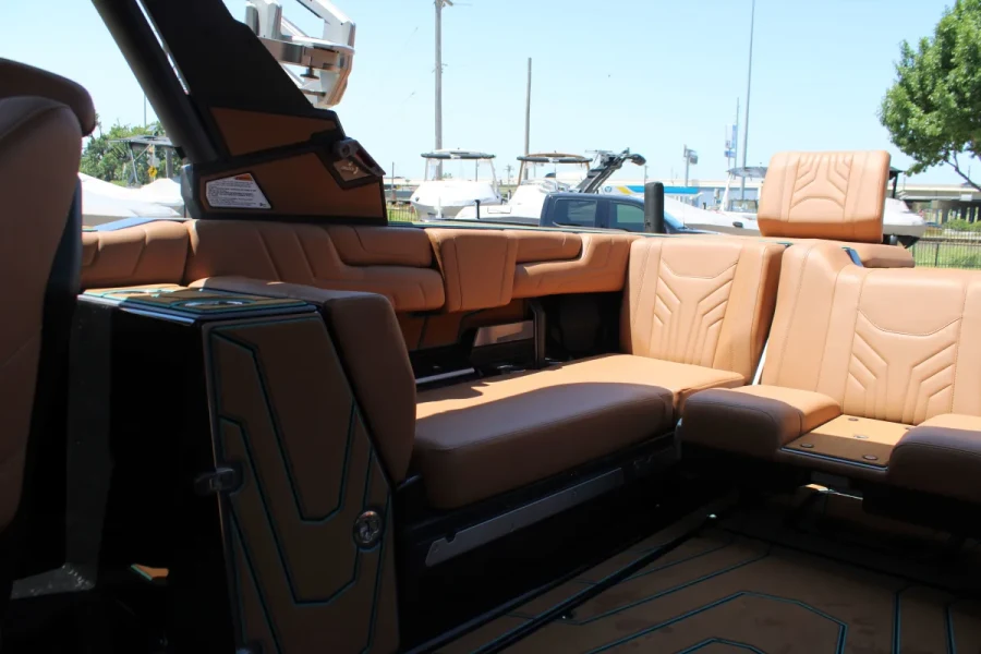 2026-malibu-wakesetter-25-lsv-141889-image17.webp