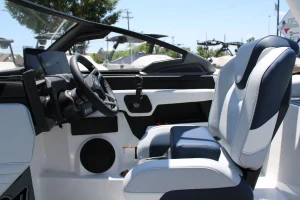 2026-malibu-wakesetter-25-lsv-141890-image10.webp