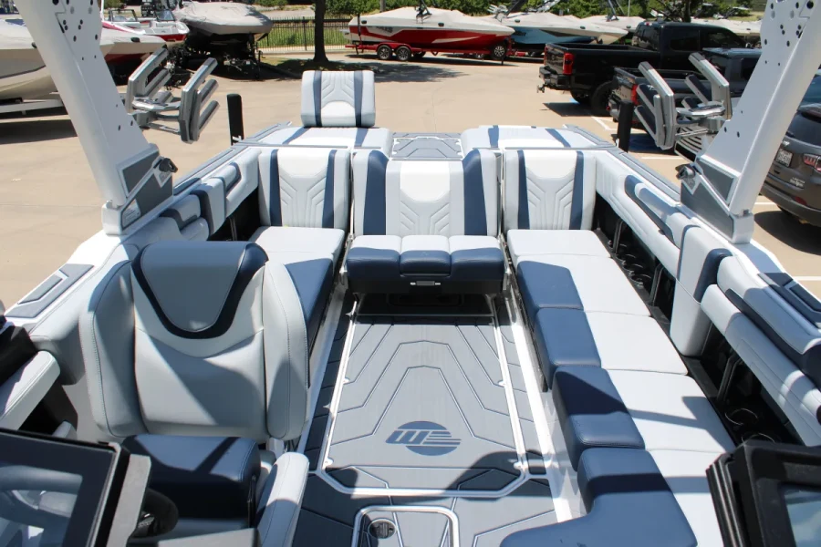 2026-malibu-wakesetter-25-lsv-141890-image16.webp