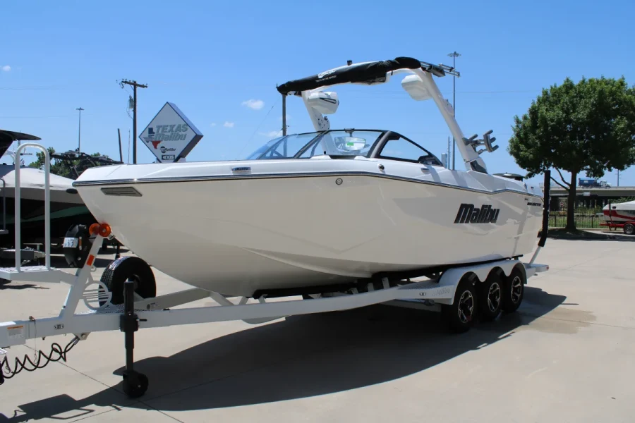 2026-malibu-wakesetter-25-lsv-141890-image3.webp