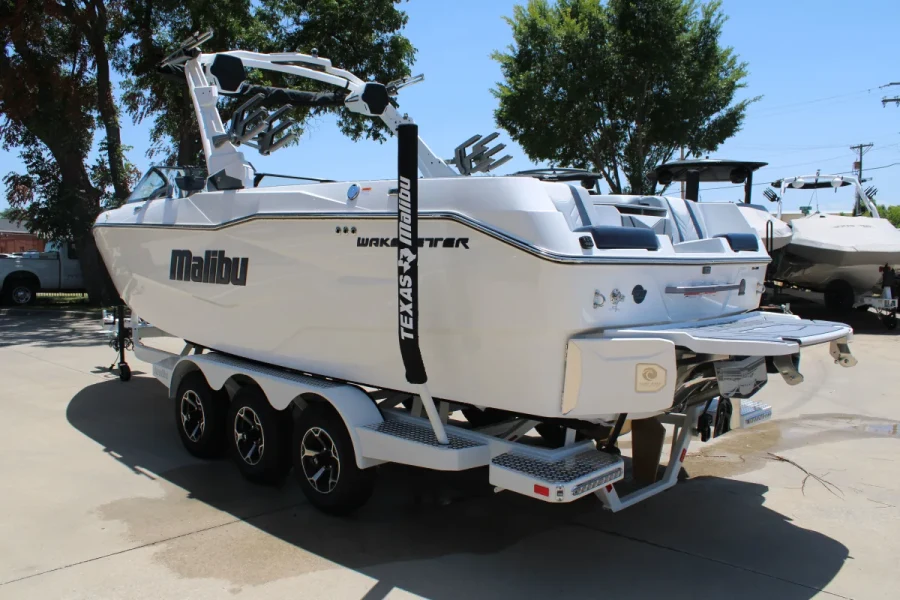 2026-malibu-wakesetter-25-lsv-141890-image5.webp