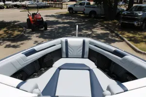 2026-malibu-wakesetter-25-lsv-141890-image8.webp