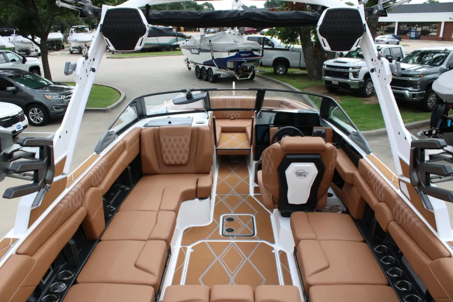 2026-malibu-m230-141892-image10.webp