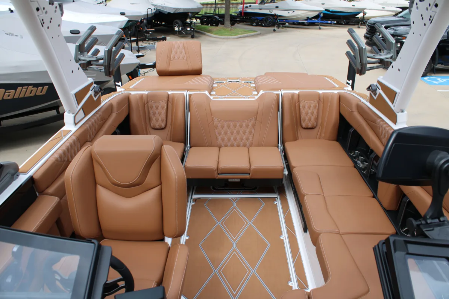 2026 Malibu M230