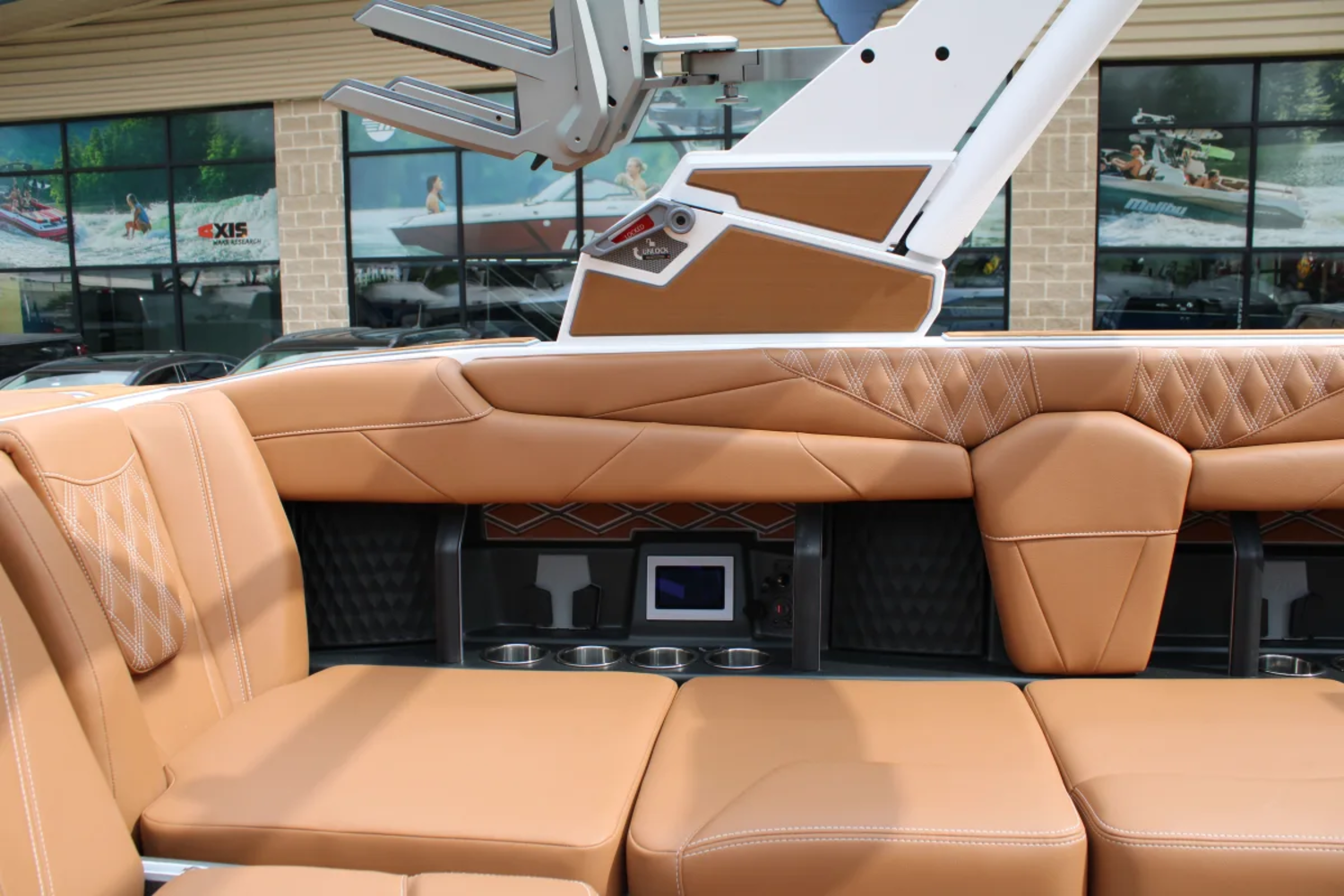 2026 Malibu M230