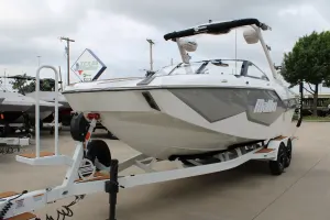 2026-malibu-m230-141892-image3.webp