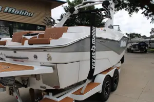2026-malibu-m230-141892-image7.webp