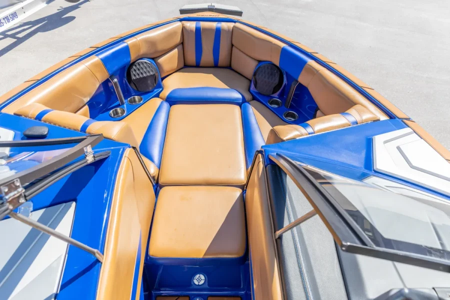 2023-malibu-wakesetter-22-lsv-141896-image9.webp