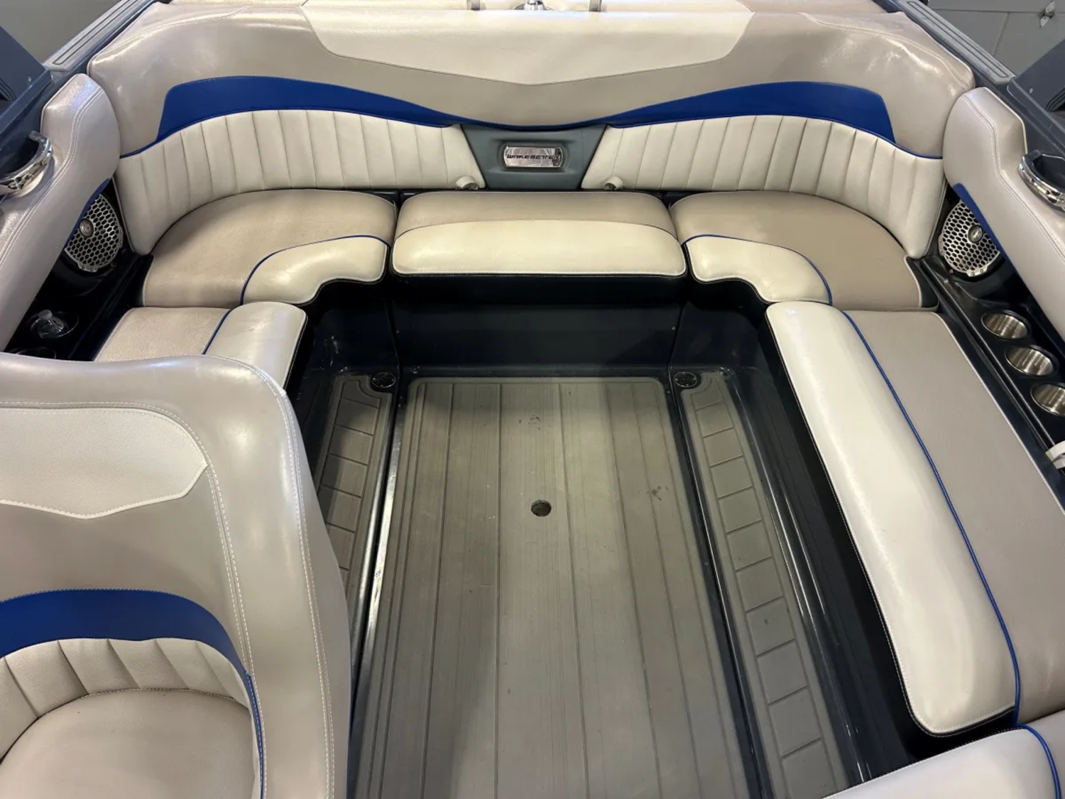 2014 MALIBU 22 MXZ