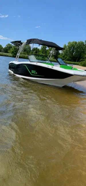 2015-mastercraft-nxt20-141910-image0.webp