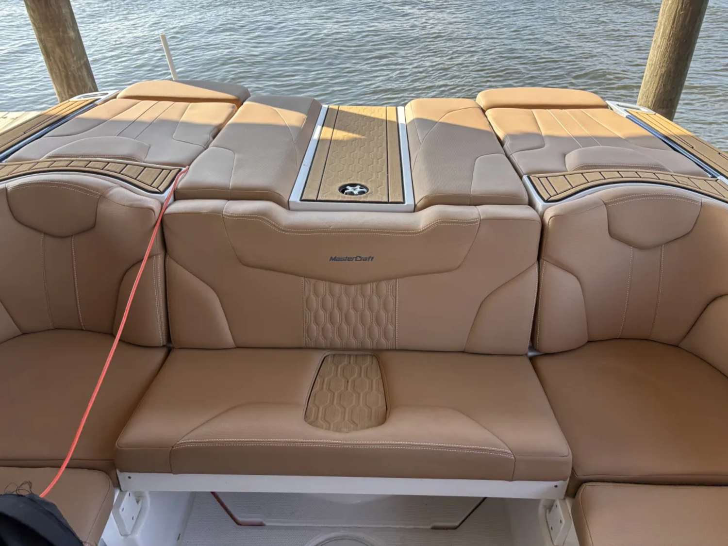 2023 Xt24