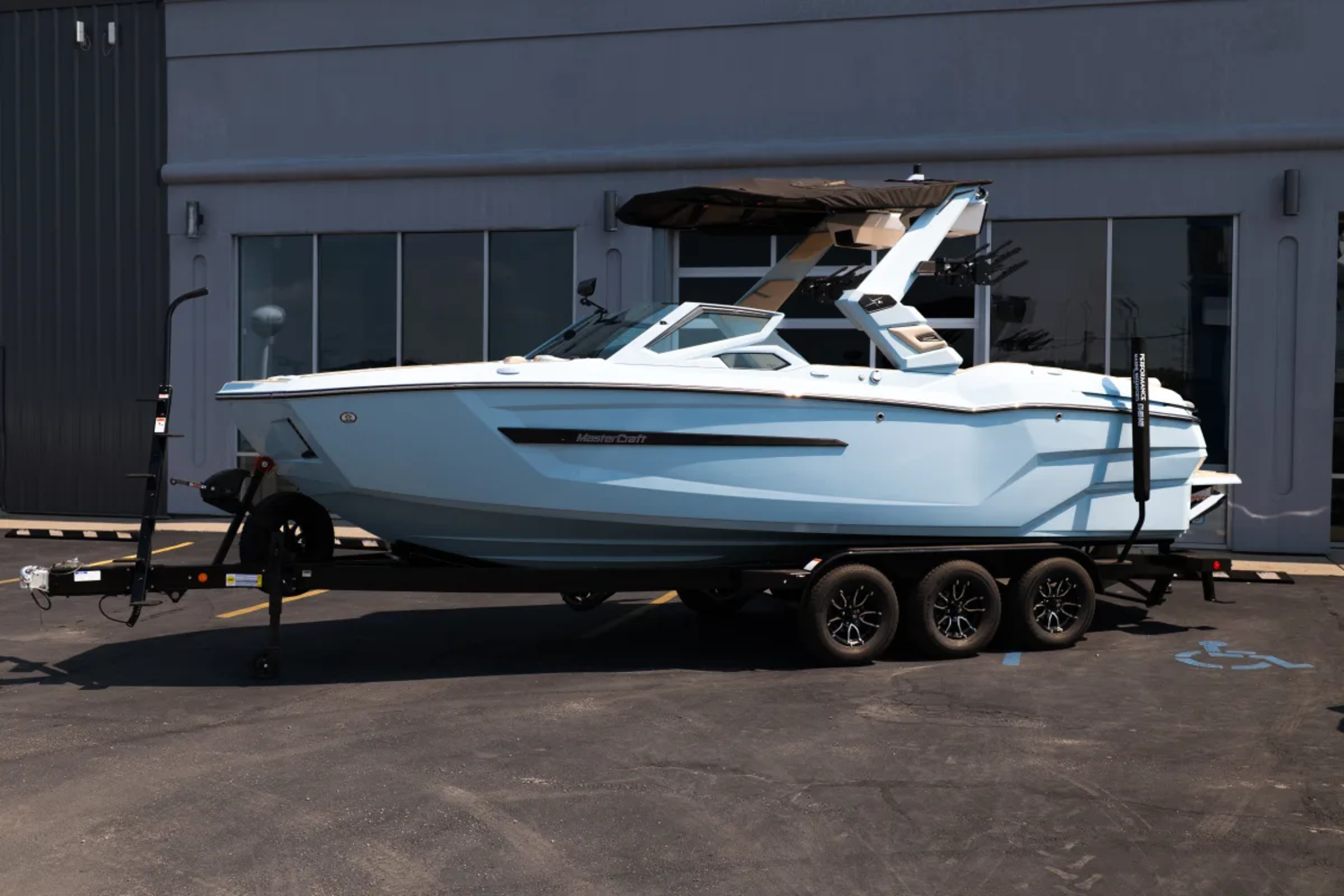 2027 MASTERCRAFT X24 COASTAL BLUE 