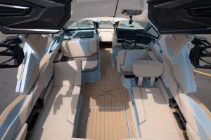 2027-mastercraft-x24-141934-image18.webp