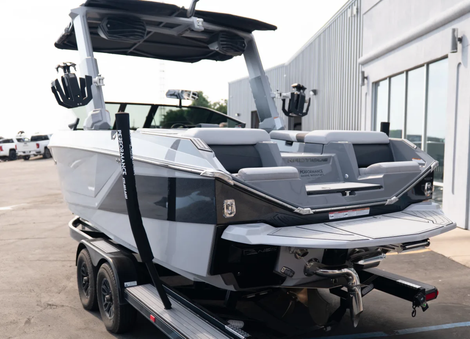 2024 NAUTIQUE G23 1 OWNER LIKE NEW ONLY 15 HRS 