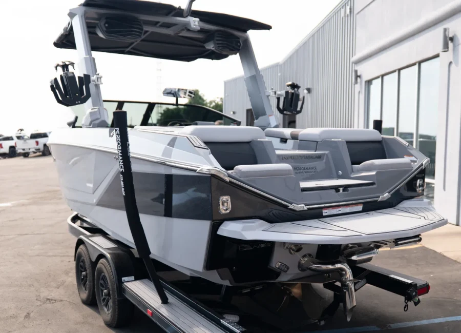 2024-nautique-g23-141935-image3.webp