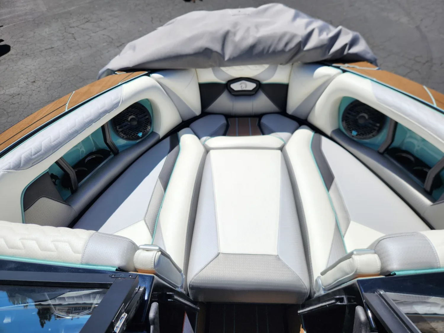 2026 CENTURION RI230